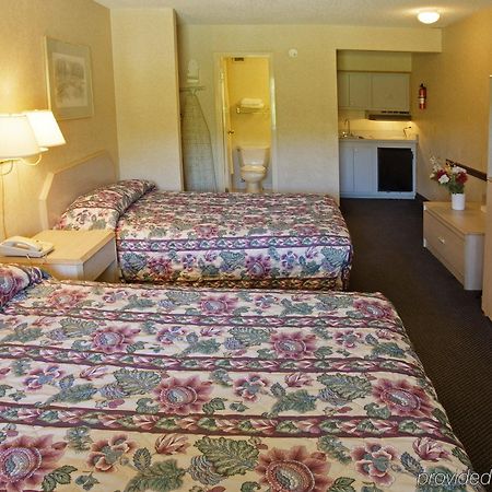 Americas Best Value Inn - Chesapeake Phòng bức ảnh
