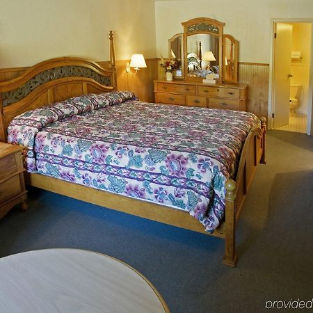 Americas Best Value Inn - Chesapeake Phòng bức ảnh